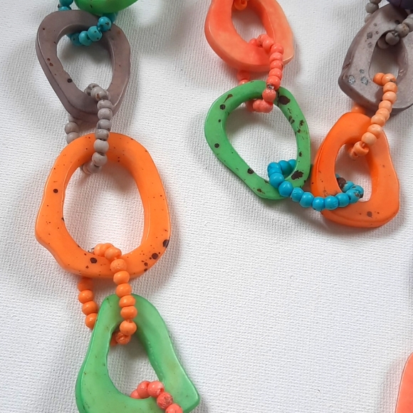 Wilma Style Necklace - Picture 4 of 5